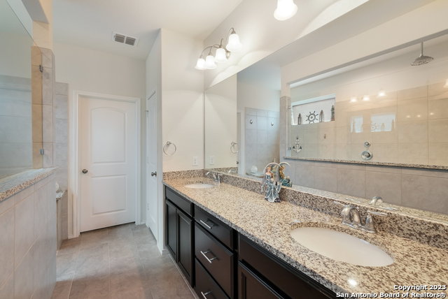 120 Aberdeen Property Photo 20