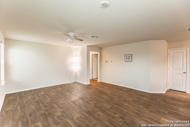 9918 Spotted Rose Property Photo 4