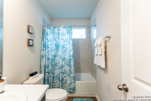 9918 Spotted Rose Property Photo 10