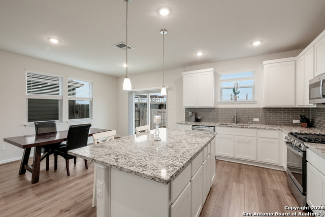 8311 Sunrise Glen Property Photo 5