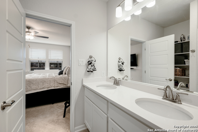 8311 Sunrise Glen Property Photo 18