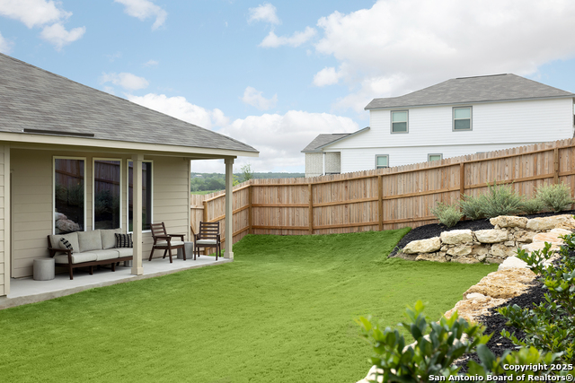 410 Cowboy Knoll Property Photo 8