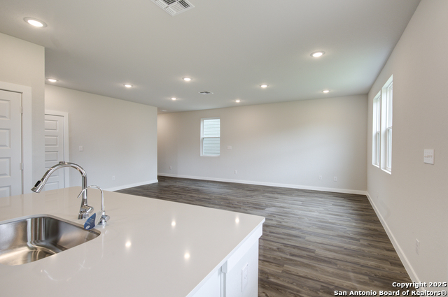5706 Agate Circle Property Photo 5