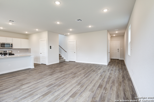 5706 Agate Circle Property Photo 8