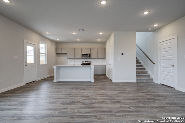 5703 Quartz Terrace Property Photo 6