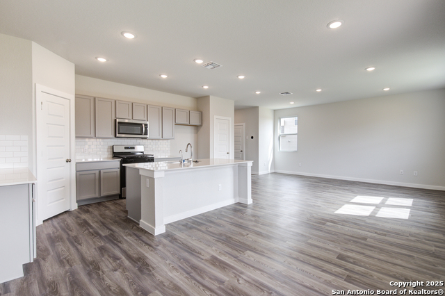 5710 Agate Circle Property Photo 5