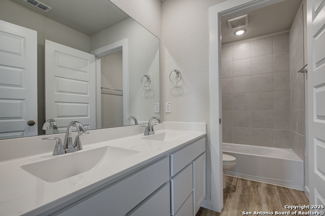 5851 Hematite Rim Property Photo 22