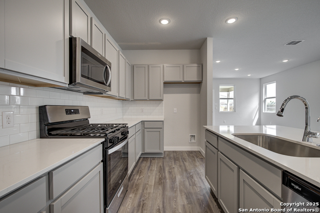 5815 Rams Cove Property Photo 7