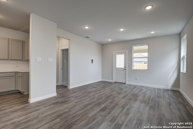 5815 Rams Cove Property Photo 8