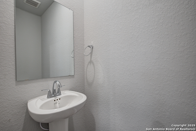 5815 Rams Cove Property Photo 24