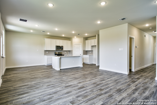 7334 Teal Trace Property Photo 6