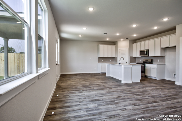 7338 Teal Trace Property Photo 5