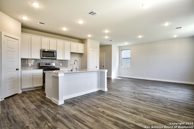 7338 Teal Trace Property Photo 6