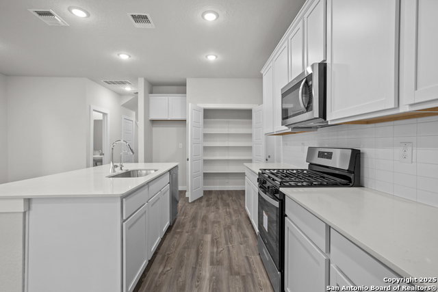 7347 Teal Trace Property Photo 7