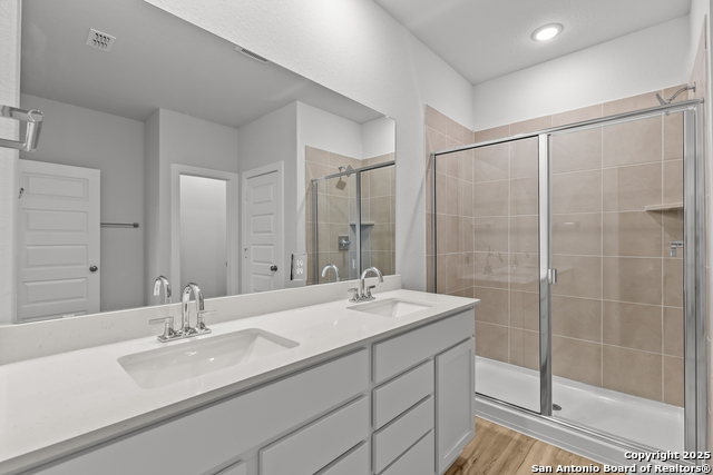 2520 Solon Lane Property Photo 15