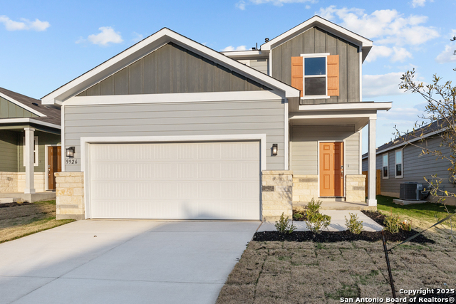 9926 Forestier Grn Property Photo 1