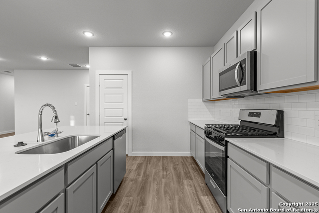 9926 Forestier Grn Property Photo 8