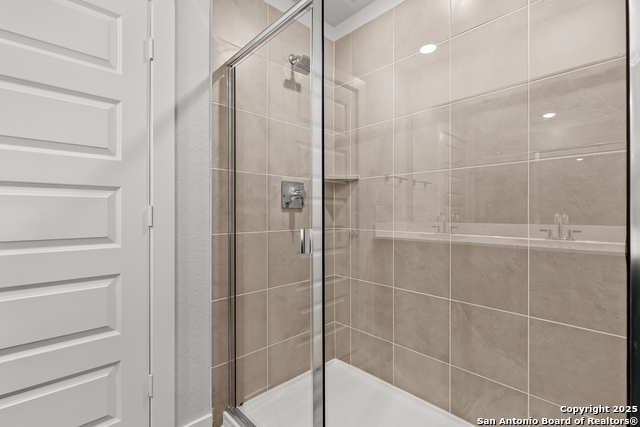 9946 Forestier Green Property Photo 17