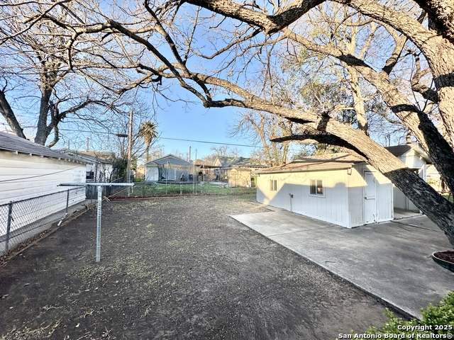 227 Cavalier Ave Property Photo 12