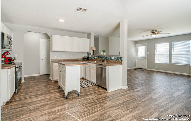 24610 Maple Crst Property Photo 9