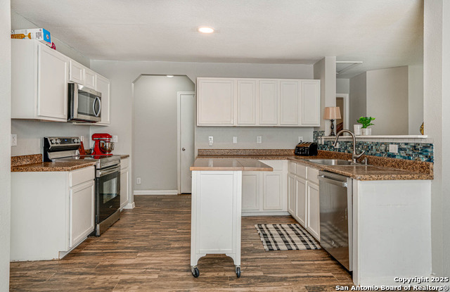 24610 Maple Crst Property Photo 10