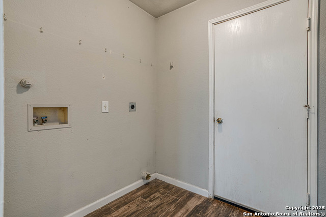 24610 Maple Crst Property Photo 16
