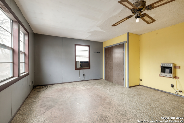 810 Eldorado St Property Photo 22