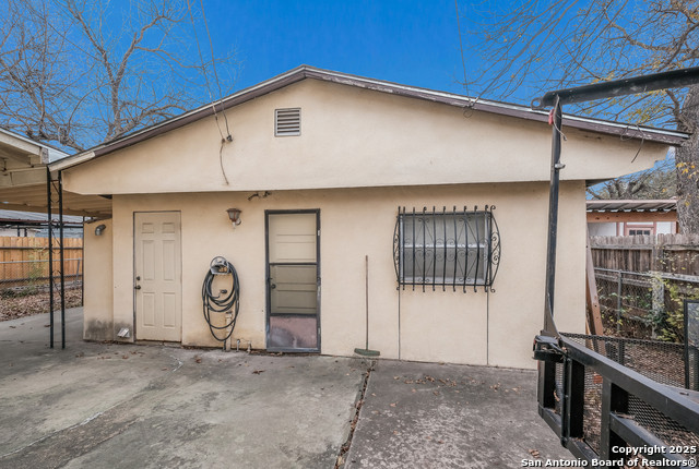 810 Eldorado St Property Photo 30