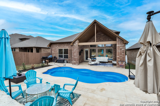 610 Rancho Guerra Property Photo 1