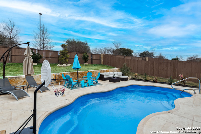 610 Rancho Guerra Property Photo 2