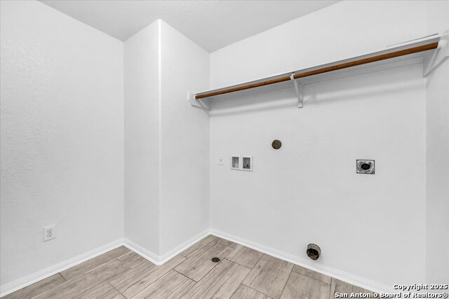 6630 Luckey Tree Property Photo 26
