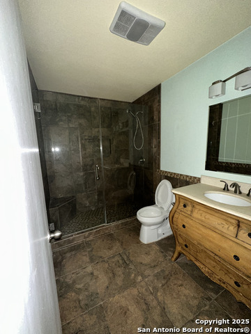4608 Blue Skies Dr Property Photo 12
