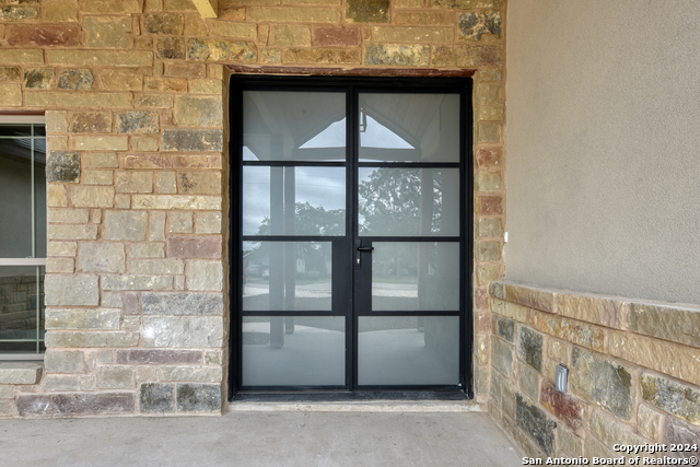 533 North Star Dr Property Photo 6