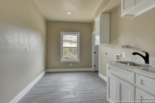 533 North Star Dr Property Photo 16