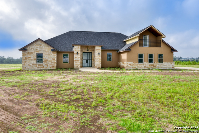 956 Horseshoe Falls Property Photo 1
