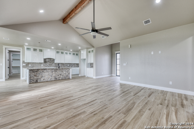 956 Horseshoe Falls Property Photo 8