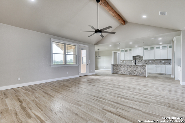956 Horseshoe Falls Property Photo 9