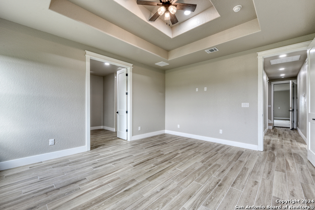 956 Horseshoe Falls Property Photo 17