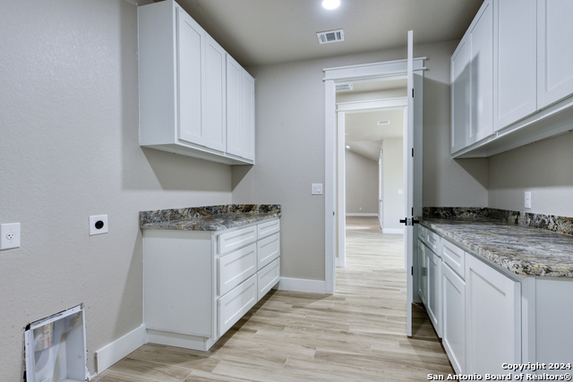 956 Horseshoe Falls Property Photo 24