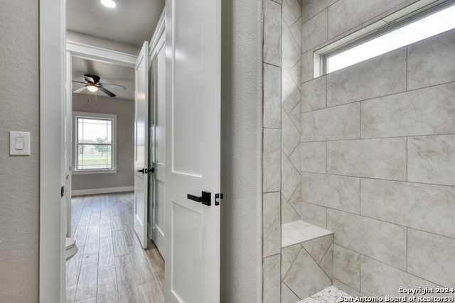 956 Horseshoe Falls Property Photo 31