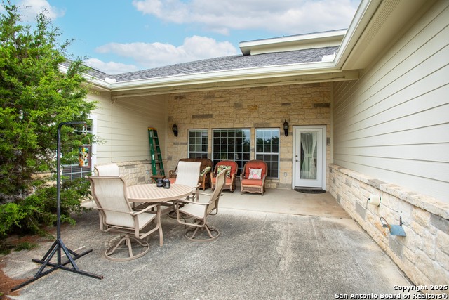 113 Pond Creek Ln Property Photo 22