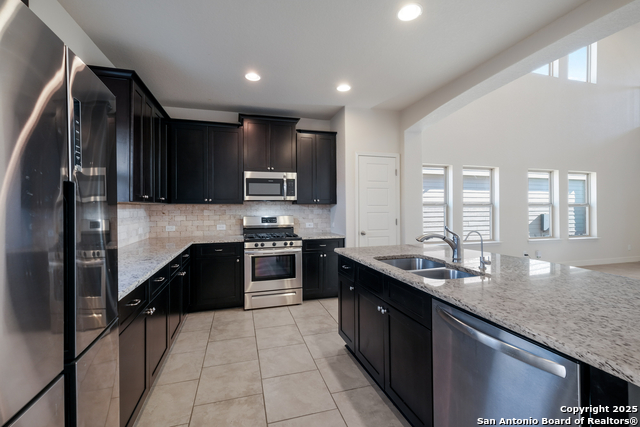 10637 Jasmine Bluff Property Photo 13