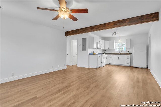 1641 Post Road Property Photo 1