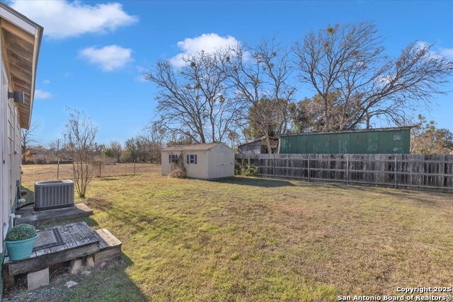 1641 Post Road Property Photo 7