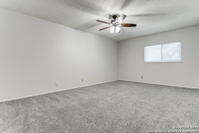 16419 Calico Creek Dr Property Photo 21