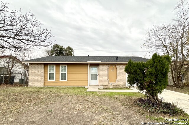 2106 Henrietta St Property Photo 30