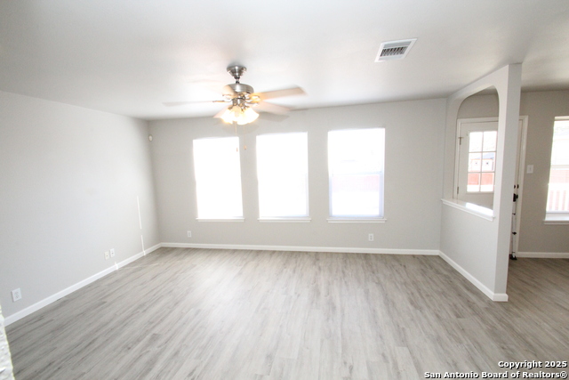 10402 Cub Vly Property Photo 9