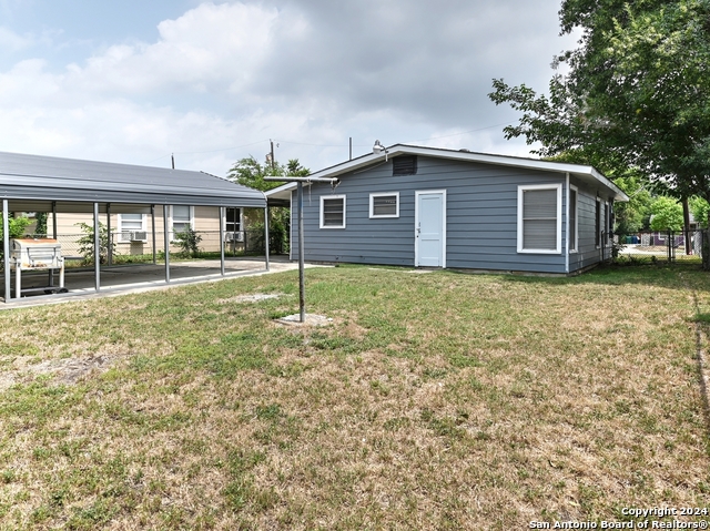 122 Bemis Dr Property Photo 17