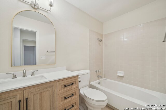9459 Brushy Point St Property Photo 22