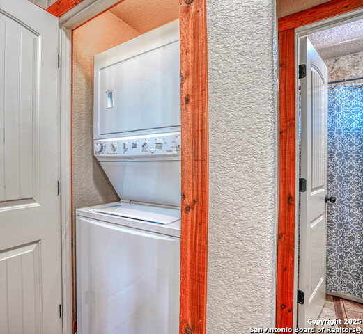 914 Pebble Beach Dr Property Photo 9